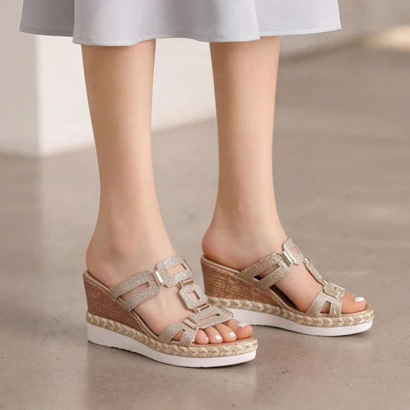 Marnola Chainlink Slides - Gold - platform slides - Hendlys - Image 4