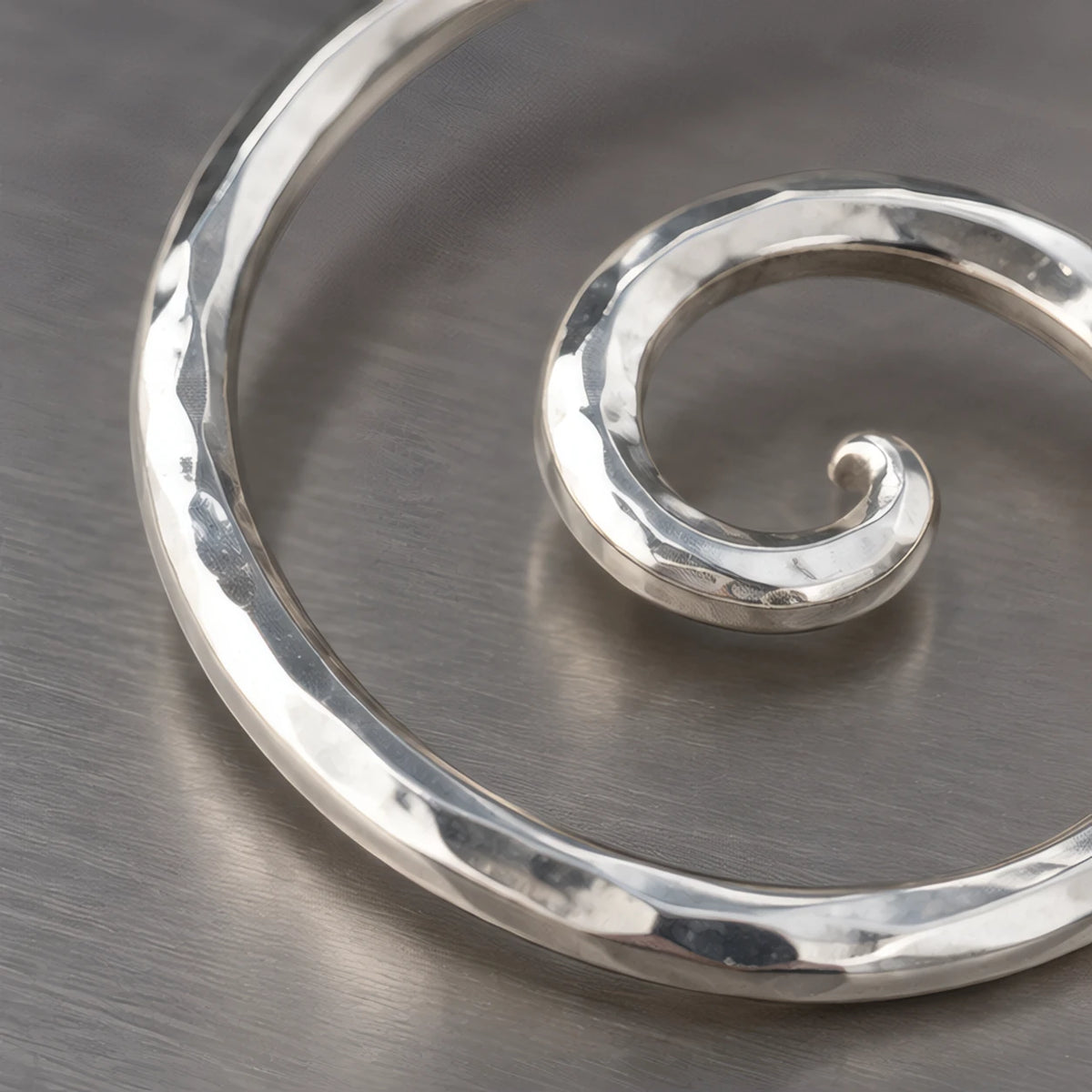 Azura Sculptural Spiral Hoop Earrings - Silver - jewelry - Hendlys - Image 3