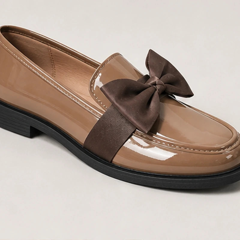 Jolie Patent Bow Loafer - Brown - Loafers - Hendlys - Image 1