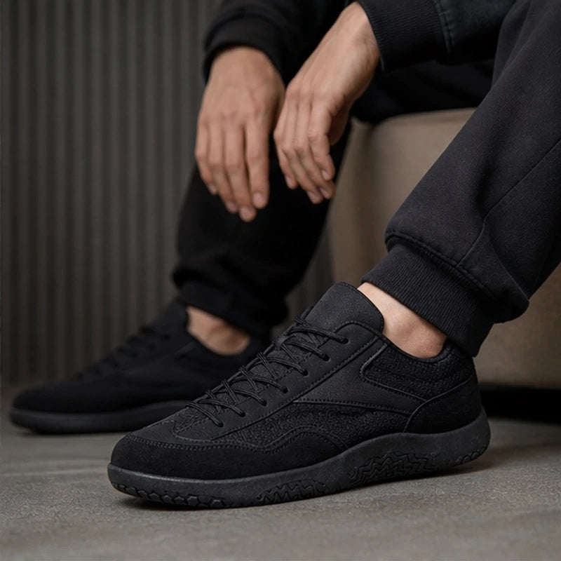 Riverton Mesh-Suede Retro Sneaker - True Black - sneakers - Hendlys - Image 2