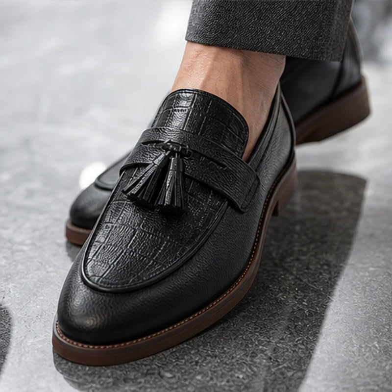 Arno Leather Tassel Loafer - Black - leather loafers - Hendlys - Image 4
