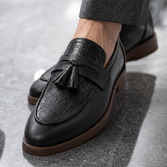 Arno Leather Tassel Loafer - Black - leather loafers - Hendlys - Image 4