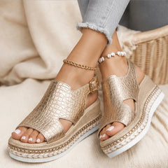 Amara Metallic Cushioned Wedge Sandals - Gold - Shoes - Hendlys - Image 2