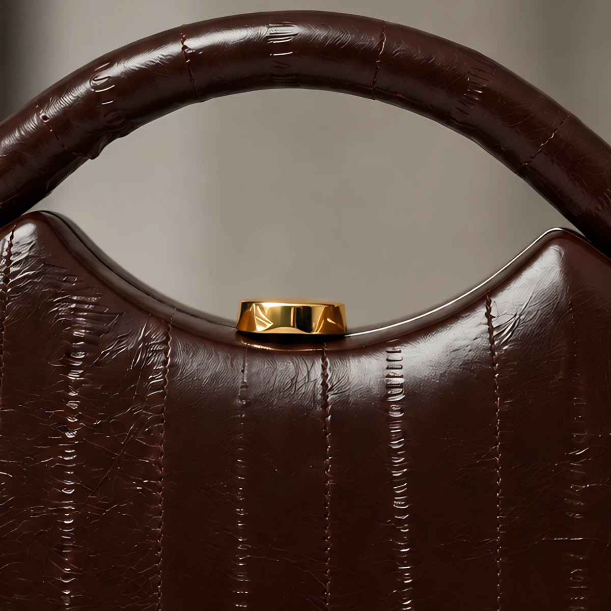 Avielle Structured Leather Top Handle Handbag - Brown - bags & accessories - Hendlys - Image 3