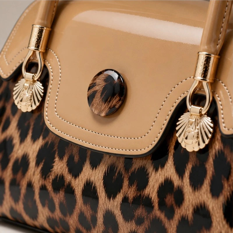 Avila Handbag - Caramel - crossbody bag - Hendlys - Image 3