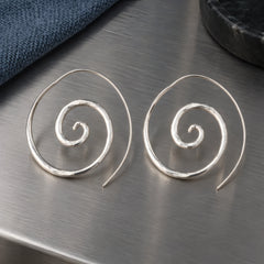 Azura Sculptural Spiral Hoop Earrings - Silver - Jewelry > Earrings > Hoop Earrings - Hendlys - Image 2