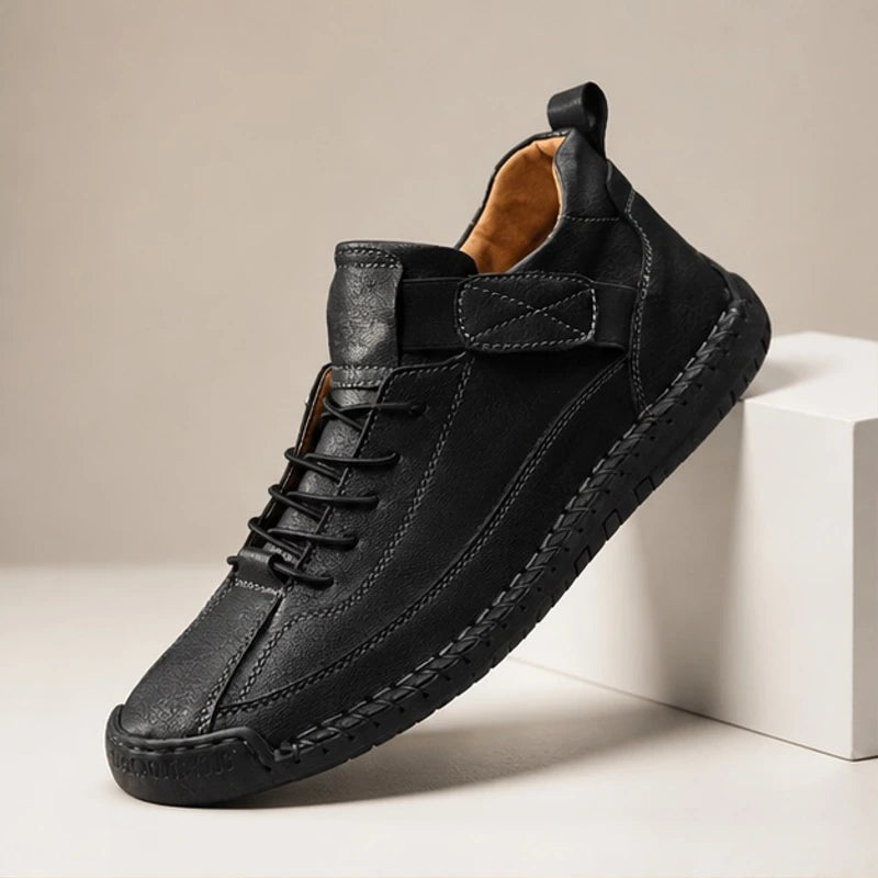 Briarwood Leather Sneakers - Black - Sneakers - Hendlys - Image 1