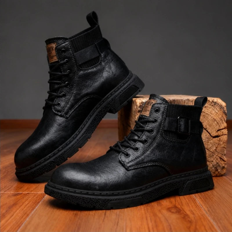 Carrick Serrated Tread Leather Boots - Black - Boots - Hendlys - Image 1