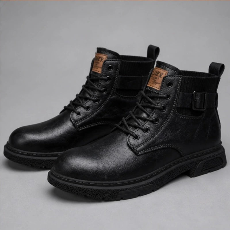 Carrick Serrated Tread Leather Boots - Black - leather boots - Hendlys - Image 3