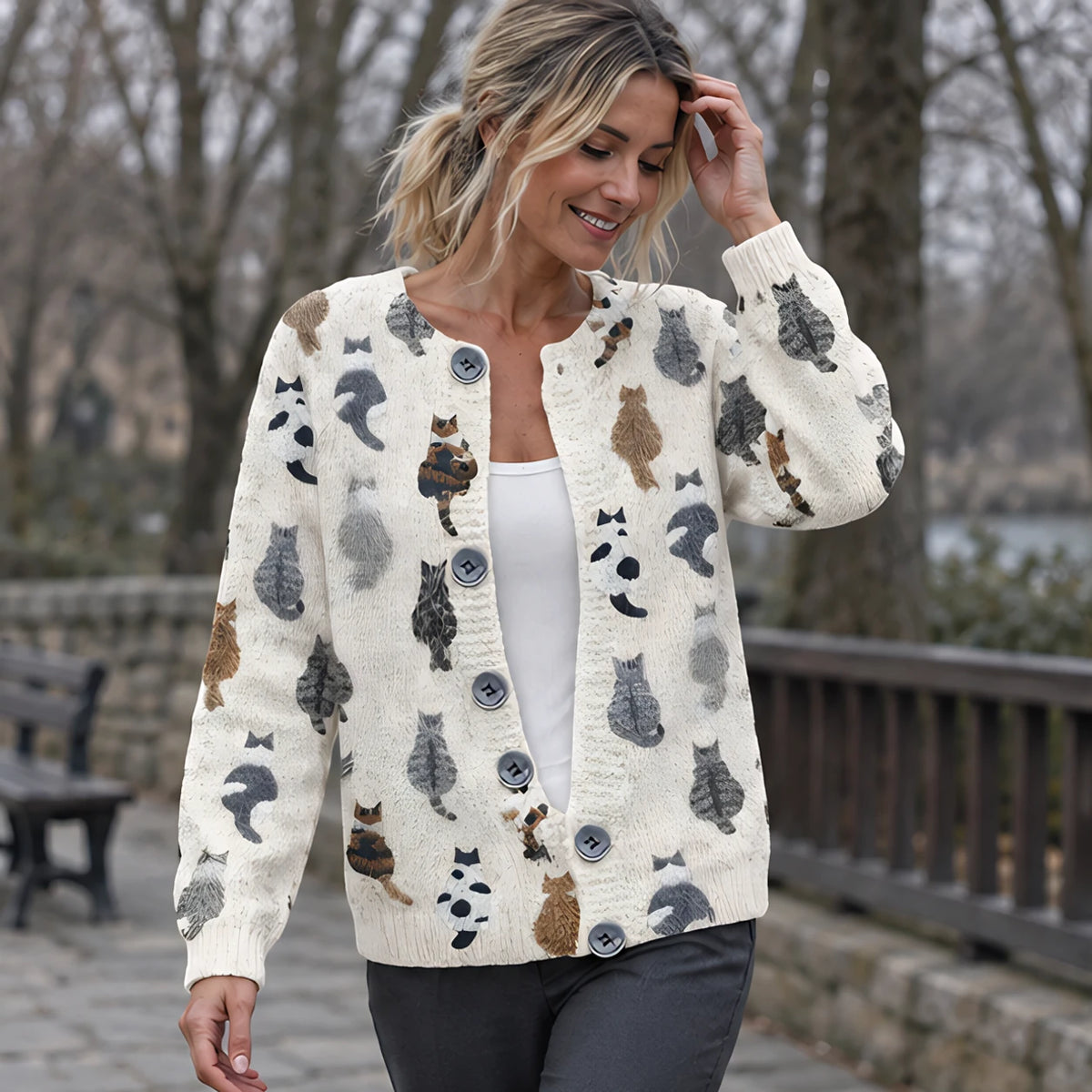 Coraline Women's Button Down Cardigan - B - 23 sept - Hendlys - Image 2