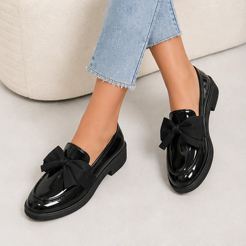 Jolie Patent Bow Loafer - Black - bow loafer - Hendlys - Image 4