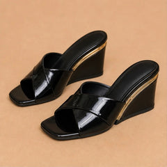 Liviana Open-Toe Wedge Heels - Black - wedge heels - Hendlys - Image 3