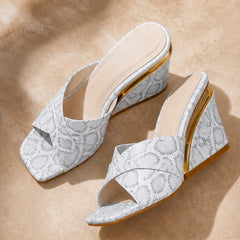 Liviana Open-Toe Wedge Heels - Gray - wedge heels - Hendlys - Image 3