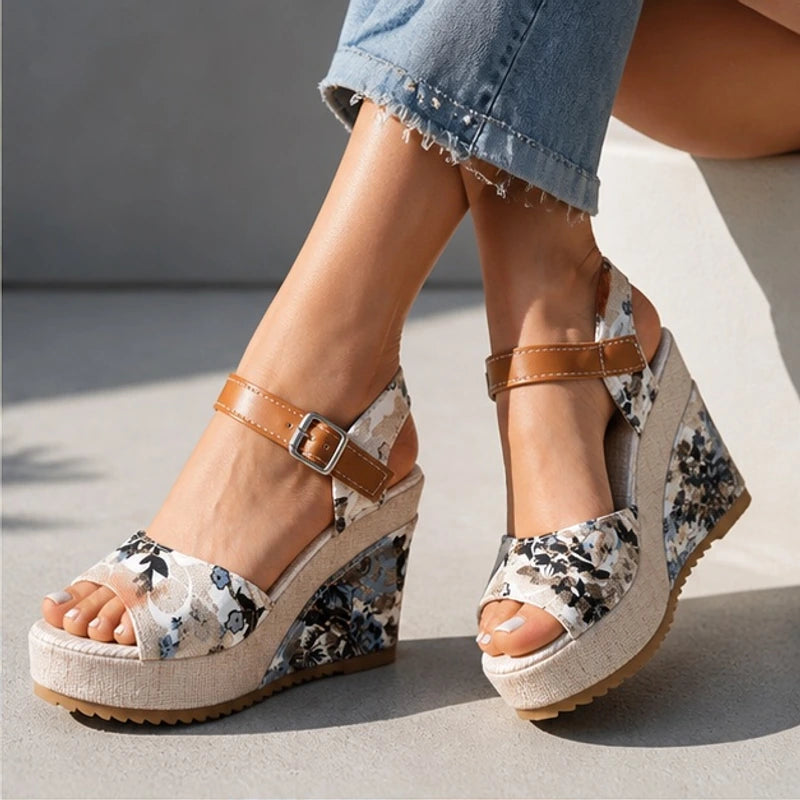 Maribel Platform Heels - Midnight Blossom - platform heels - Hendlys - Image 3