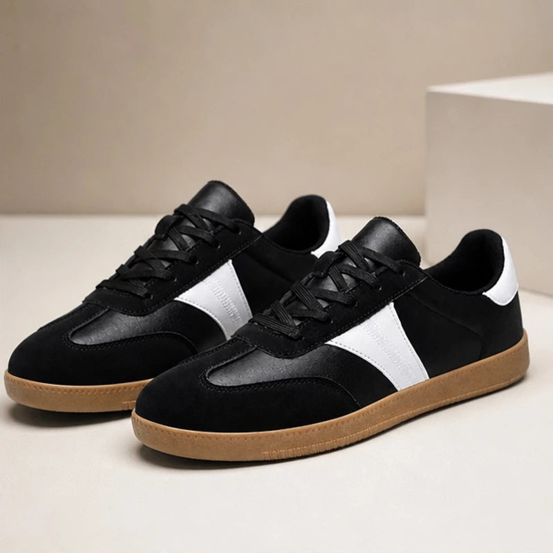 Norcross Low-Top Retro Sneakers - Black/White - Sneakers - Hendlys - Image 2