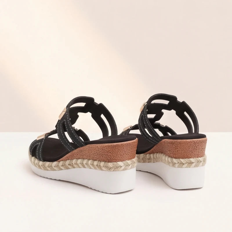 Marnola Chainlink Slides - Black - chainlink slides - Hendlys - Image 3