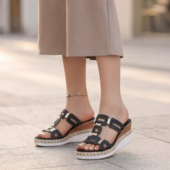 Marnola Chainlink Slides - Black - summer shoes - Hendlys - Image 8