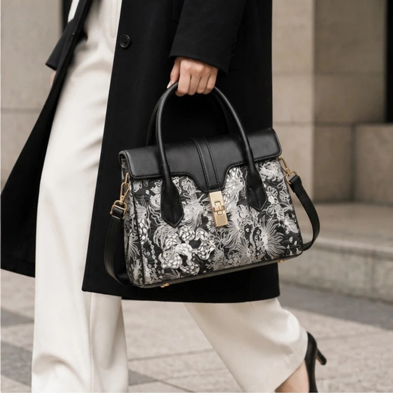 Sorelia Botanical Handbag - Noire - handbag - Hendlys - Image 2