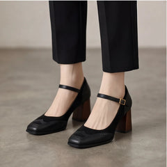 Vilano Duo Heels - Black - suede heels - Hendlys - Image 4